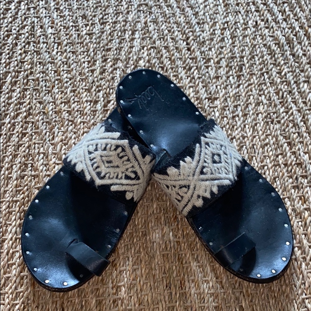 Beek Black and Cream Sandals with Geometric Design size 7